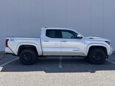 2025 Toyota Tacoma Hybrid TRD Sport