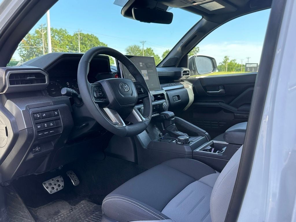 2025 Toyota Tacoma Hybrid TRD Sport