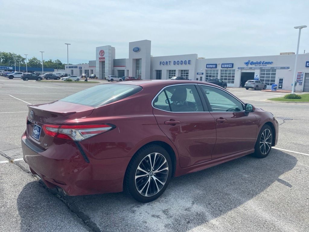 2018 Toyota Camry SE