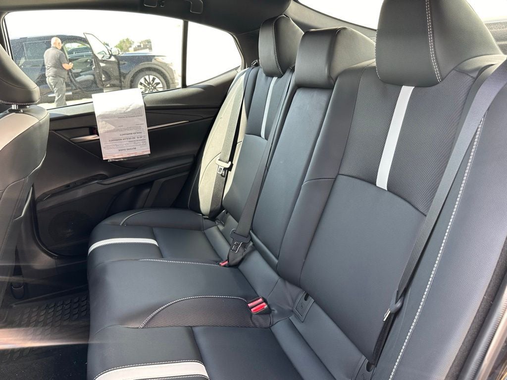 2025 Toyota Camry SE Hybrid