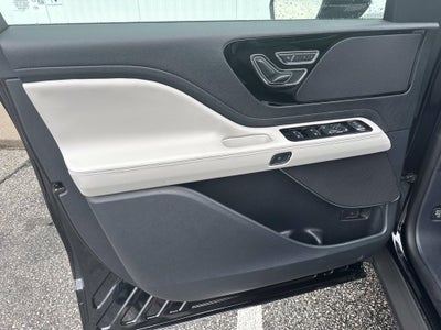 2027 Lincoln Aviator Premiere