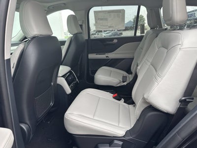 2027 Lincoln Aviator Premiere