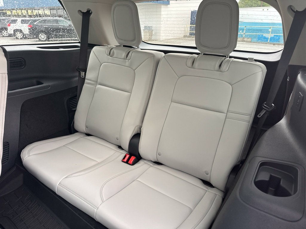 2027 Lincoln Aviator Premiere