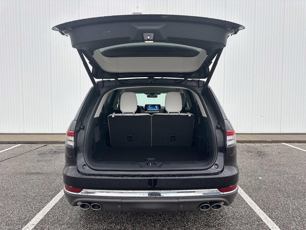2027 Lincoln Aviator Premiere