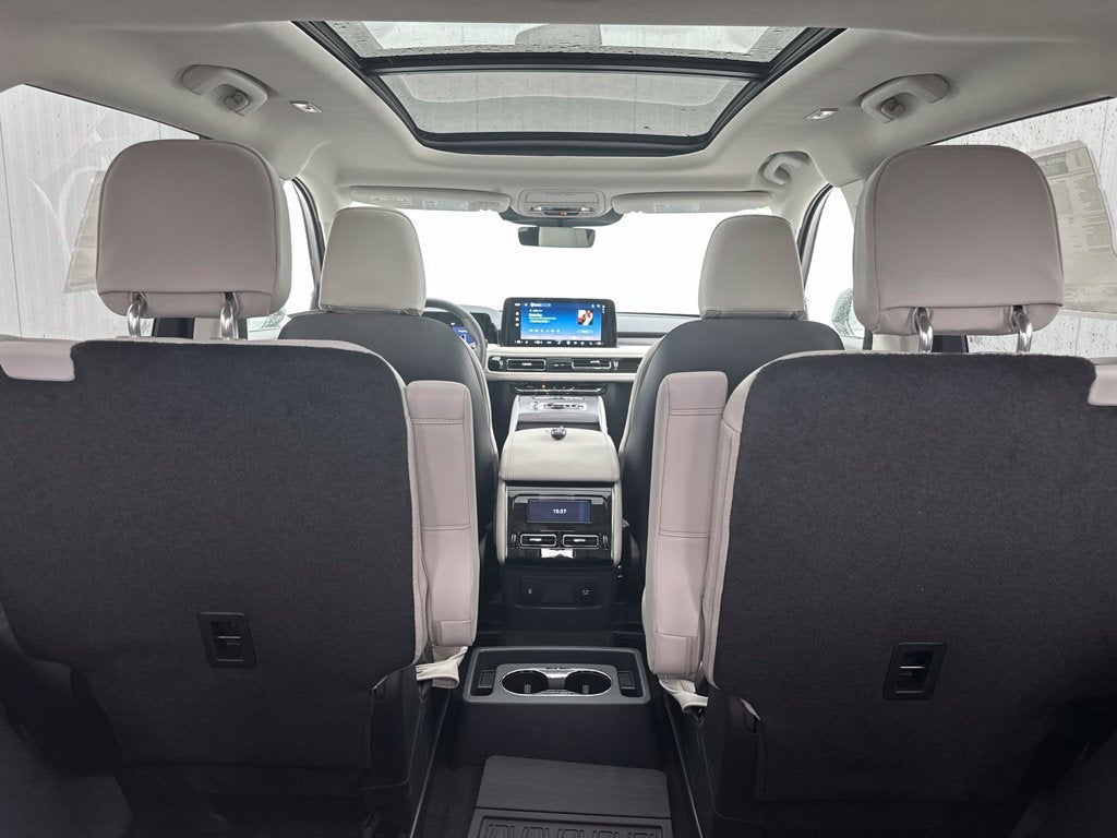 2027 Lincoln Aviator Premiere