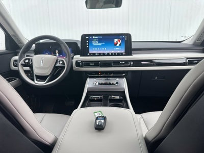 2027 Lincoln Aviator Premiere