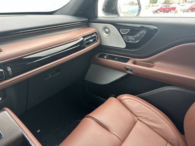 2027 Lincoln Aviator Reserve