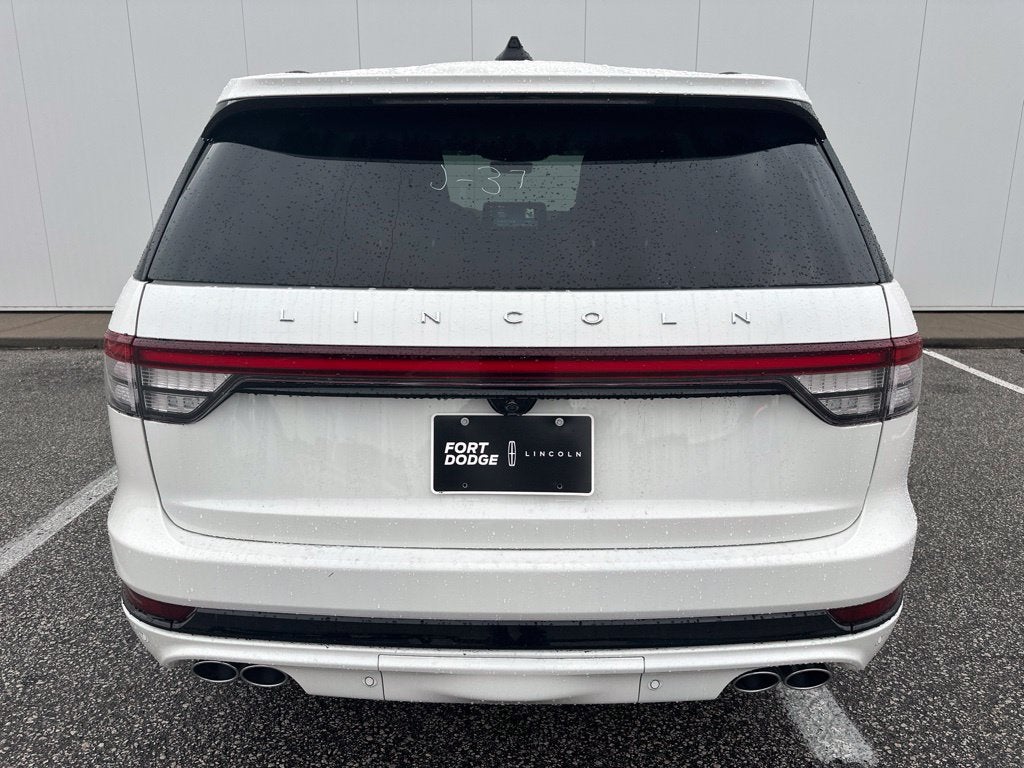 2027 Lincoln Aviator Reserve