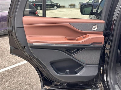 2025 Lincoln Navigator Reserve