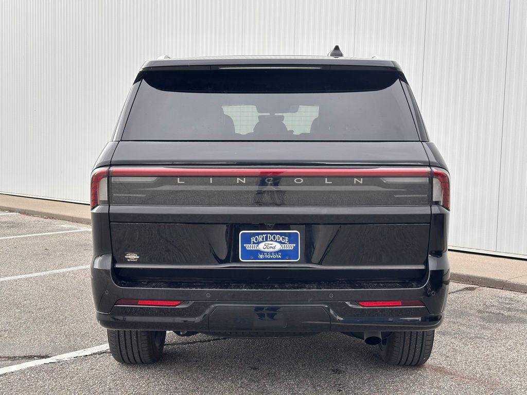 2025 Lincoln Navigator Reserve