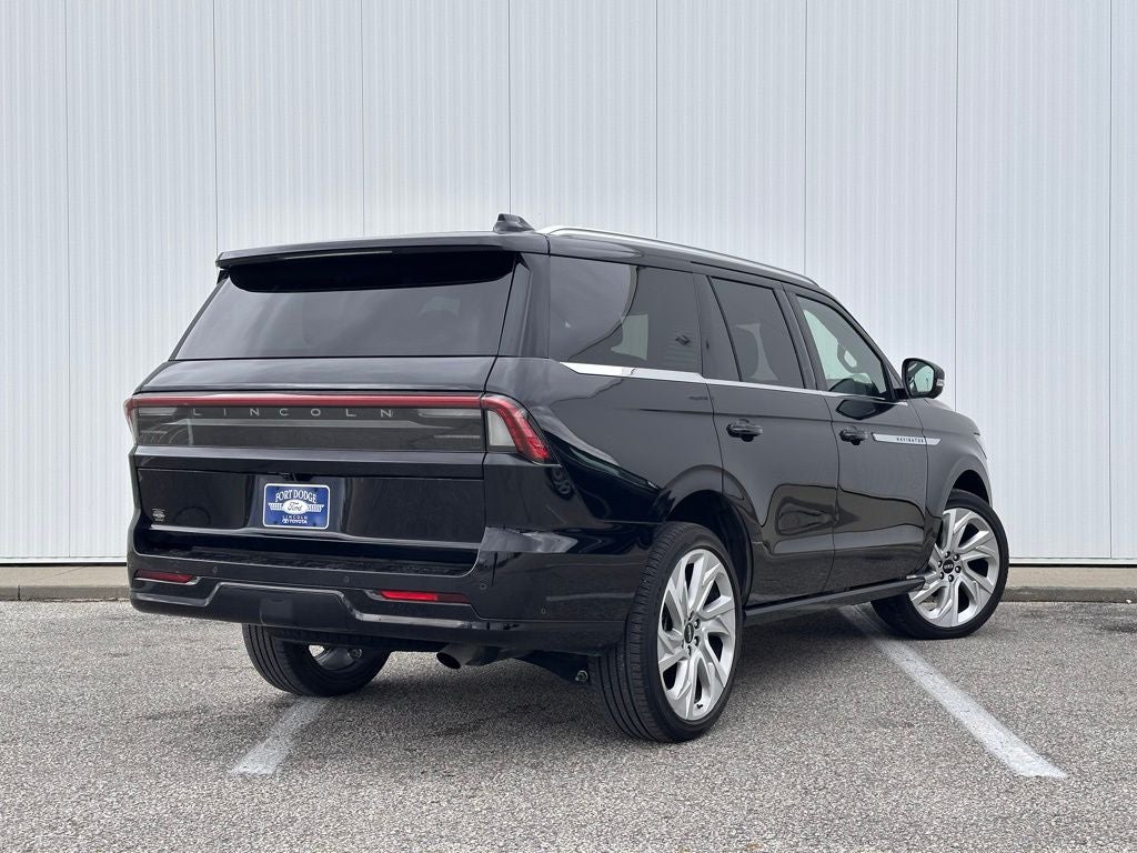 2025 Lincoln Navigator Reserve
