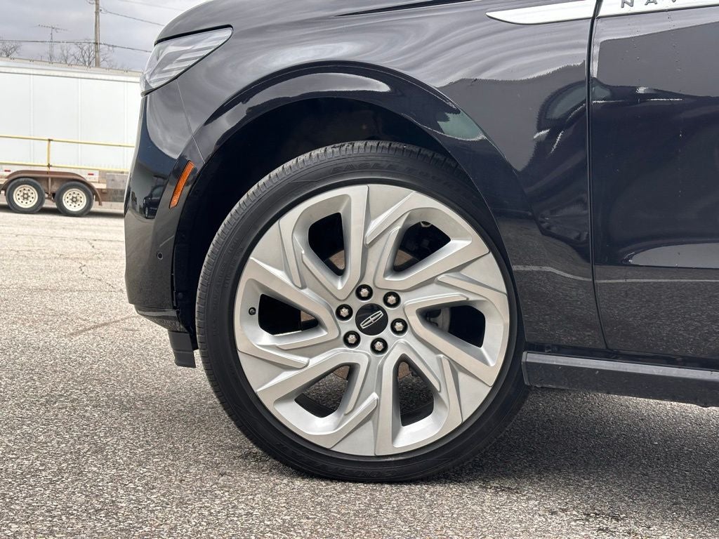 2025 Lincoln Navigator Reserve