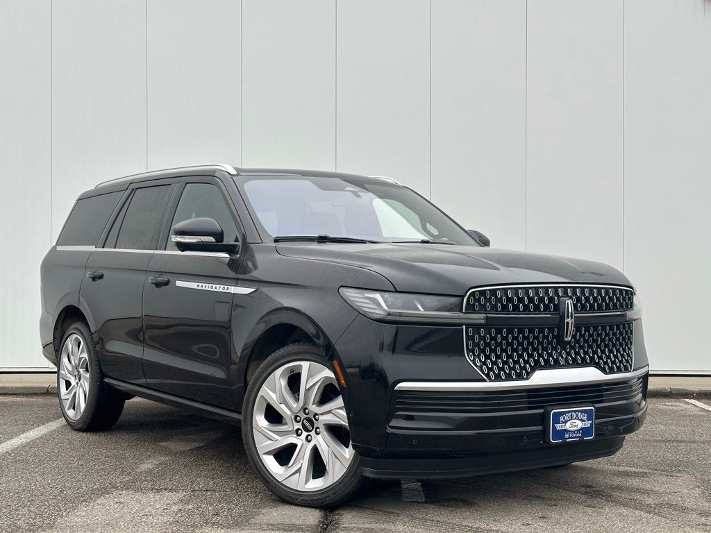 2025 Lincoln Navigator Reserve
