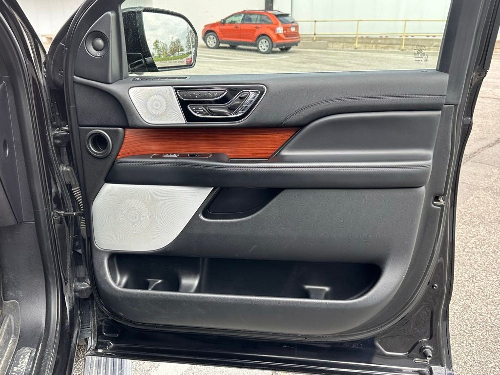 2019 Lincoln Navigator L Reserve