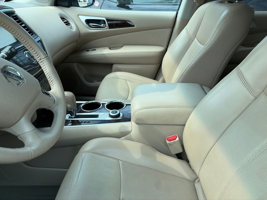 2014 Nissan Pathfinder Platinum