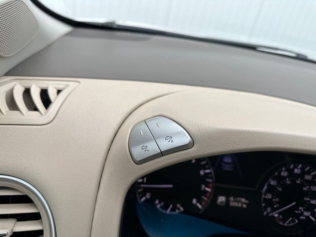 2014 Nissan Pathfinder Platinum