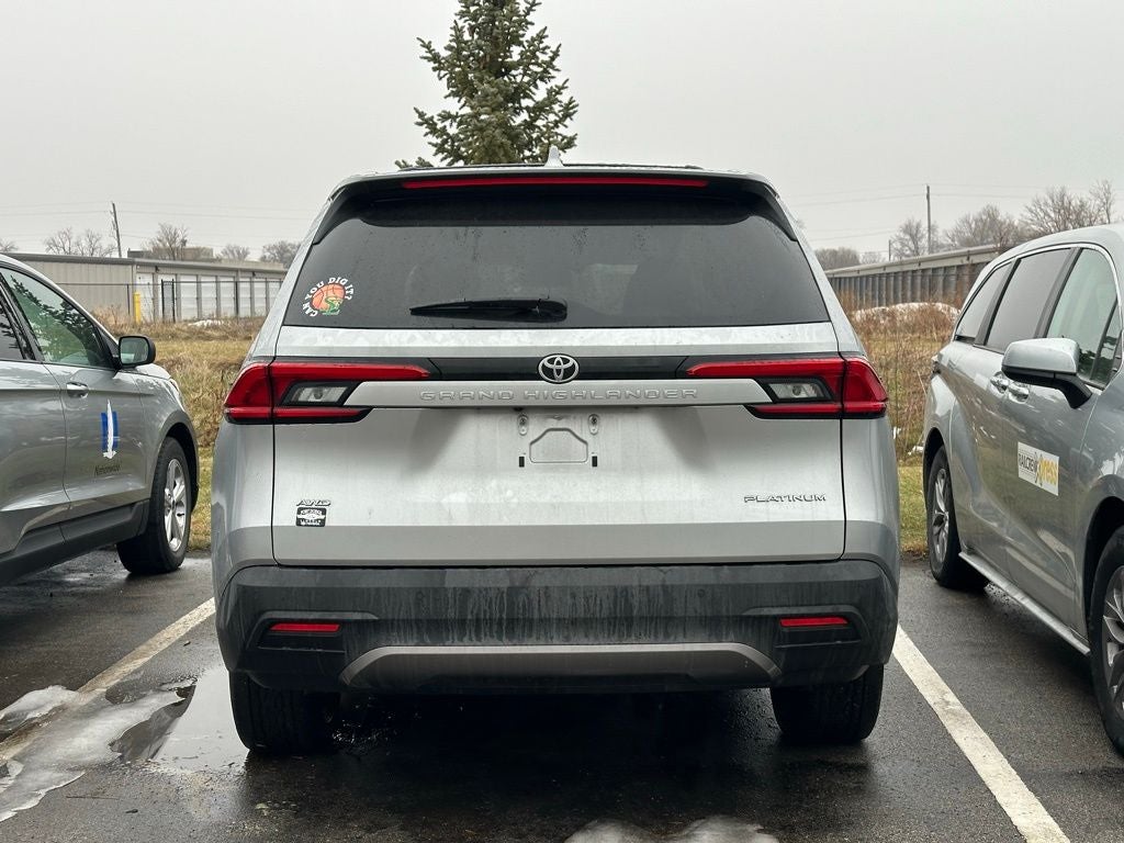 2024 Toyota Grand Highlander Platinum