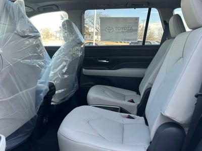 2026 Toyota Grand Highlander Platinum