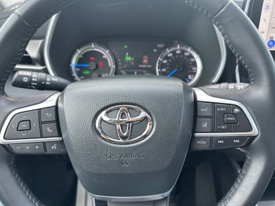 2023 Toyota Highlander Hybrid Bronze Edition