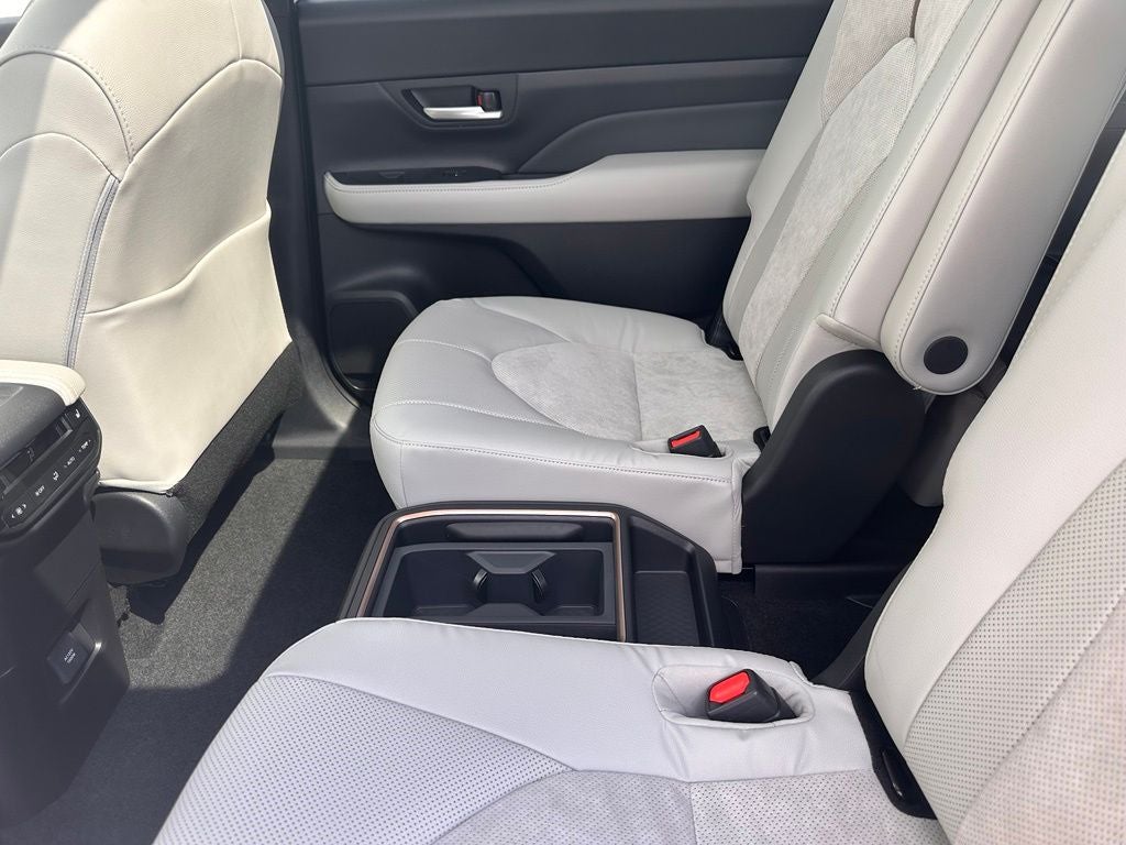 2026 Toyota Grand Highlander Hybrid MAX Limited