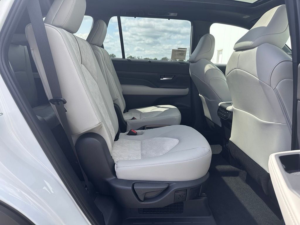 2026 Toyota Grand Highlander Hybrid MAX Limited