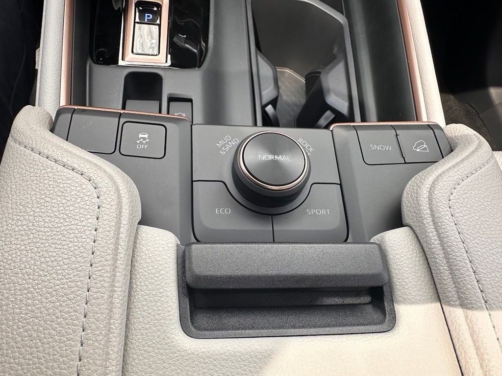 2026 Toyota Grand Highlander Hybrid MAX Limited