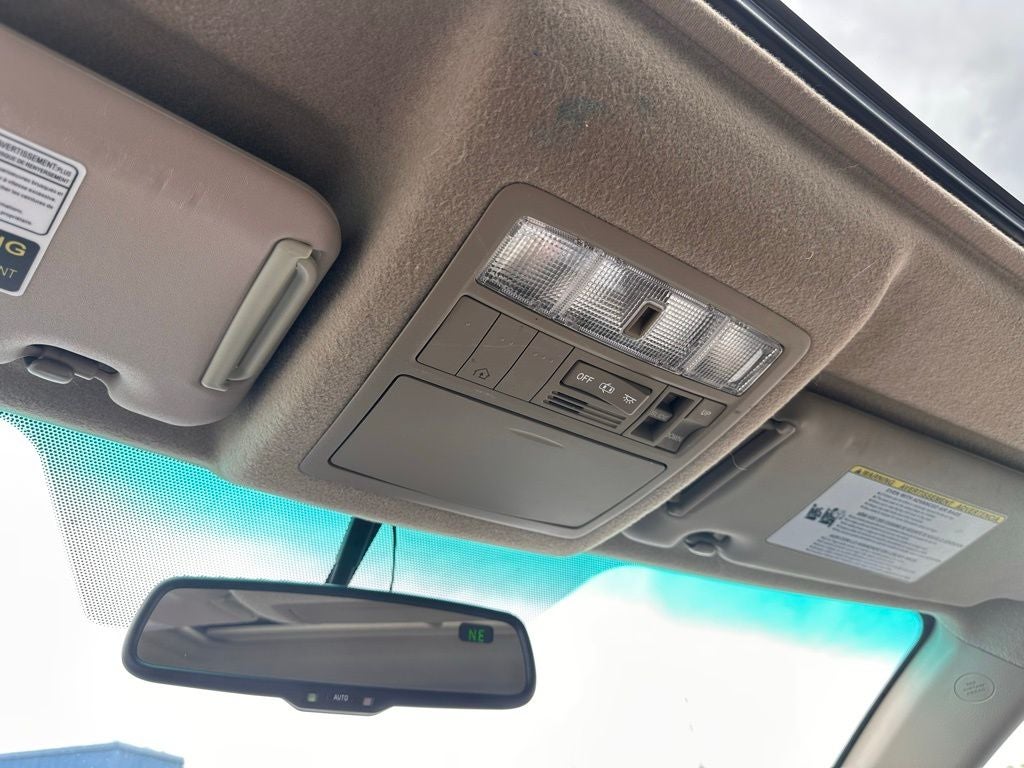 2011 Toyota Highlander SE