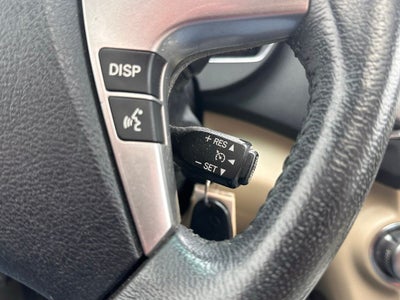 2011 Toyota Highlander SE