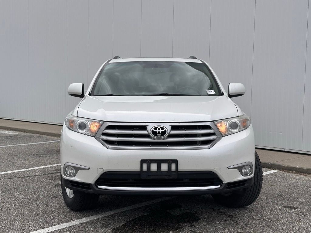 2011 Toyota Highlander SE