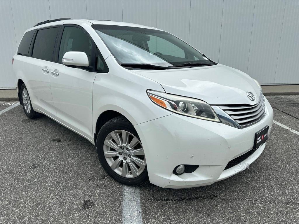 2015 Toyota Sienna Limited Premium 7 Passenger