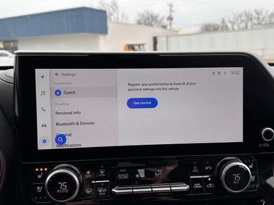 2026 Toyota Highlander Hybrid Platinum