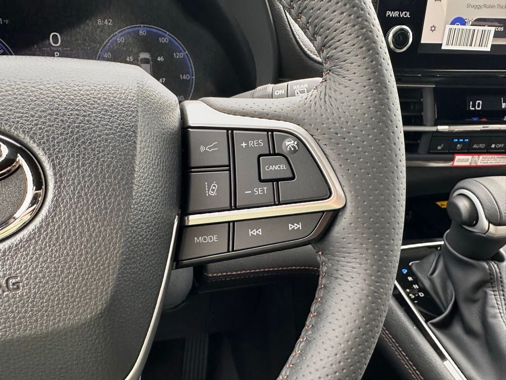 2026 Toyota Sienna Platinum Hybrid 7 Passenger