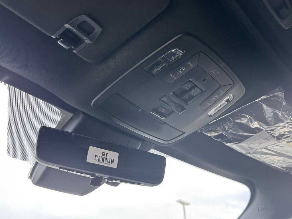 2026 Toyota Sienna Platinum Hybrid 7 Passenger
