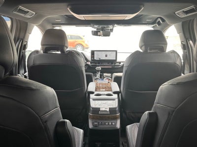 2026 Toyota Sienna Platinum Hybrid 7 Passenger