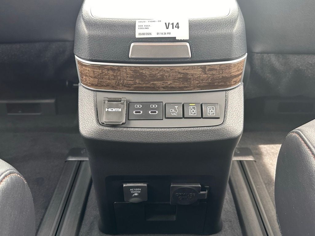 2026 Toyota Sienna Platinum Hybrid 7 Passenger