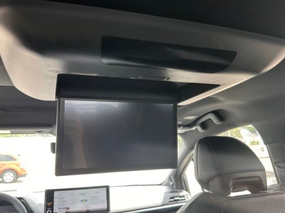 2026 Toyota Sienna Platinum Hybrid 7 Passenger