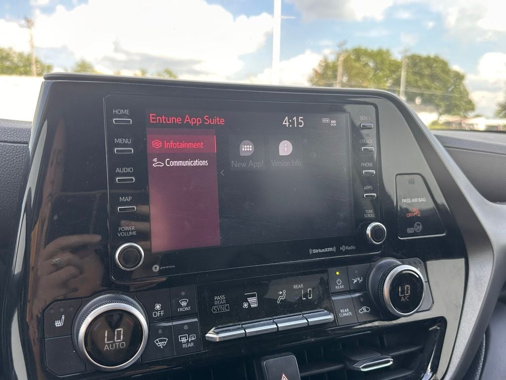 2021 Toyota Highlander Hybrid XLE