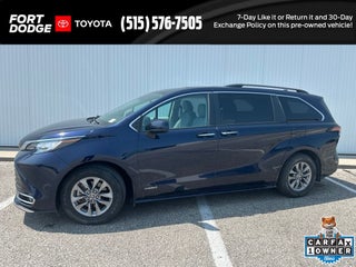2021 Toyota Sienna XLE 8 Passenger