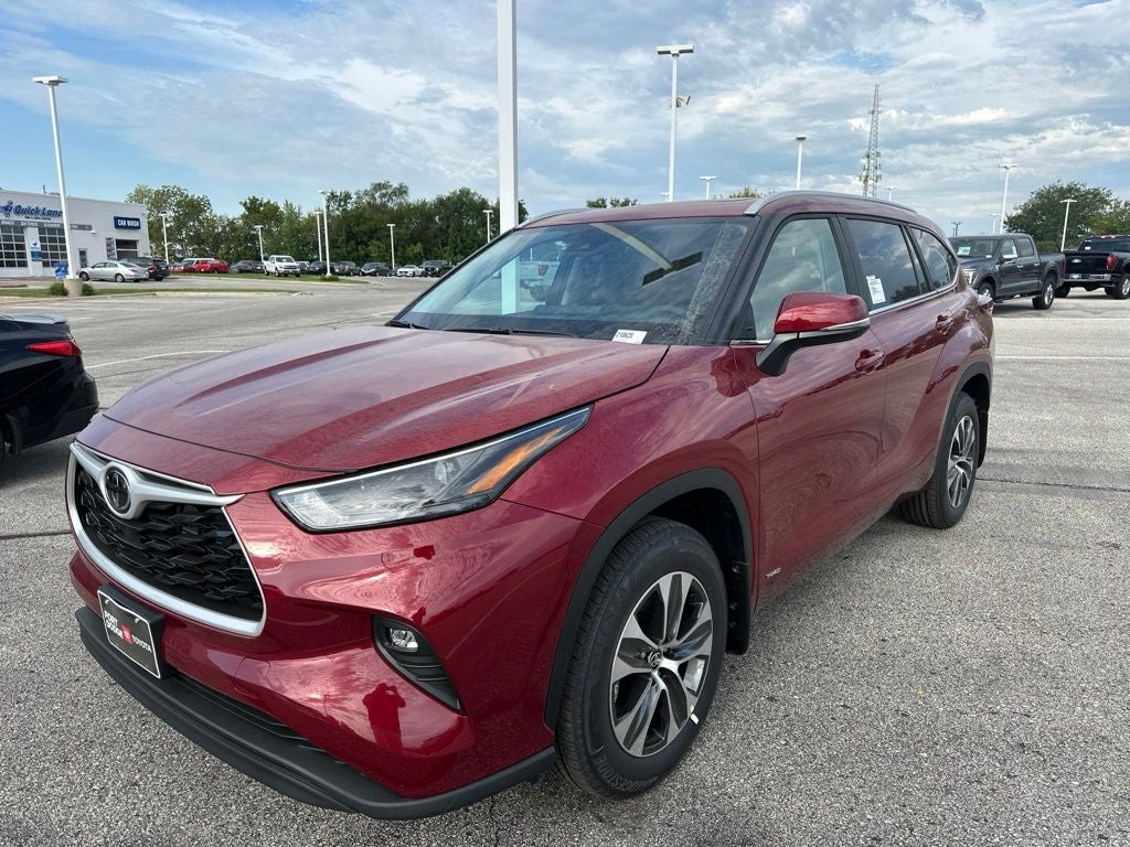 2026 Toyota Highlander Hybrid XLE