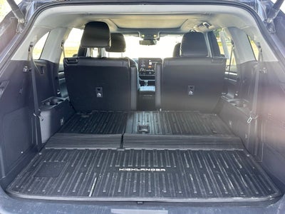 2024 Toyota Highlander Platinum