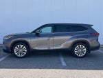 2024 Toyota Highlander Platinum