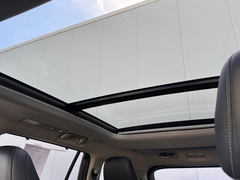 2024 Toyota Highlander Platinum