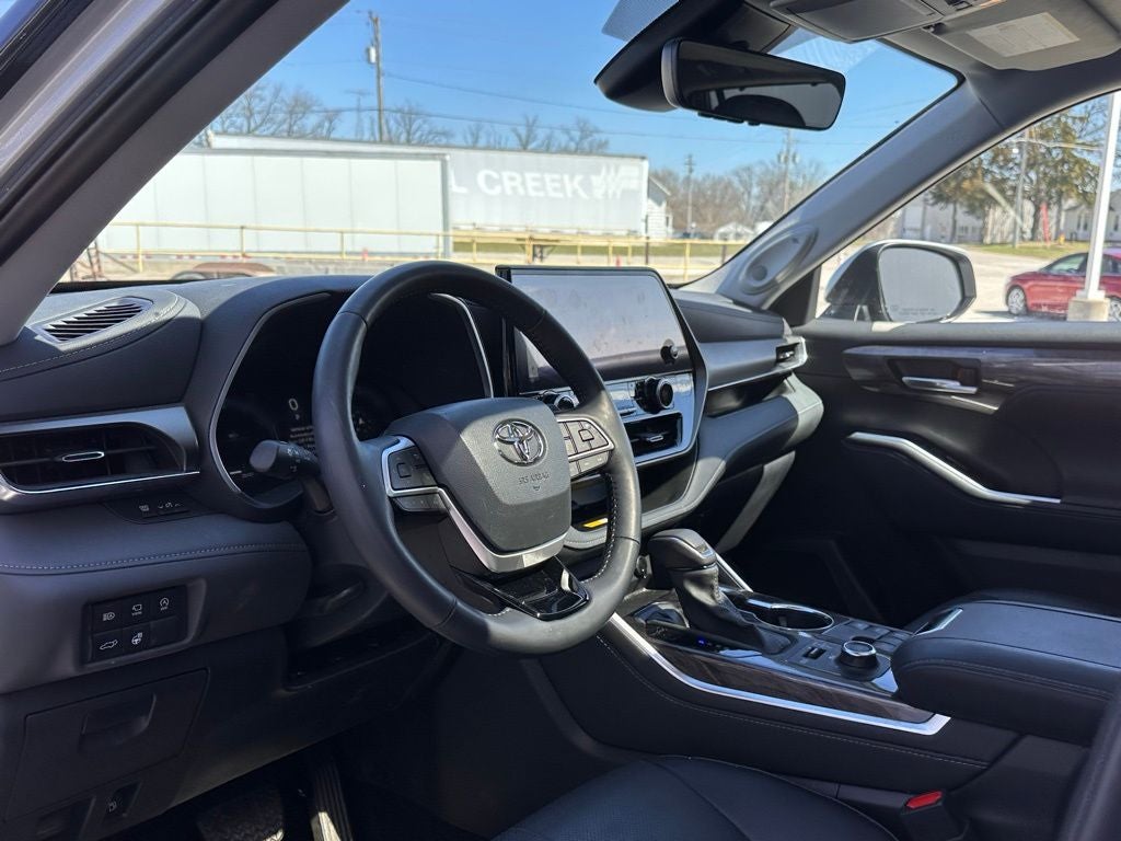 2024 Toyota Highlander Limited