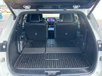 2023 Toyota Highlander XSE