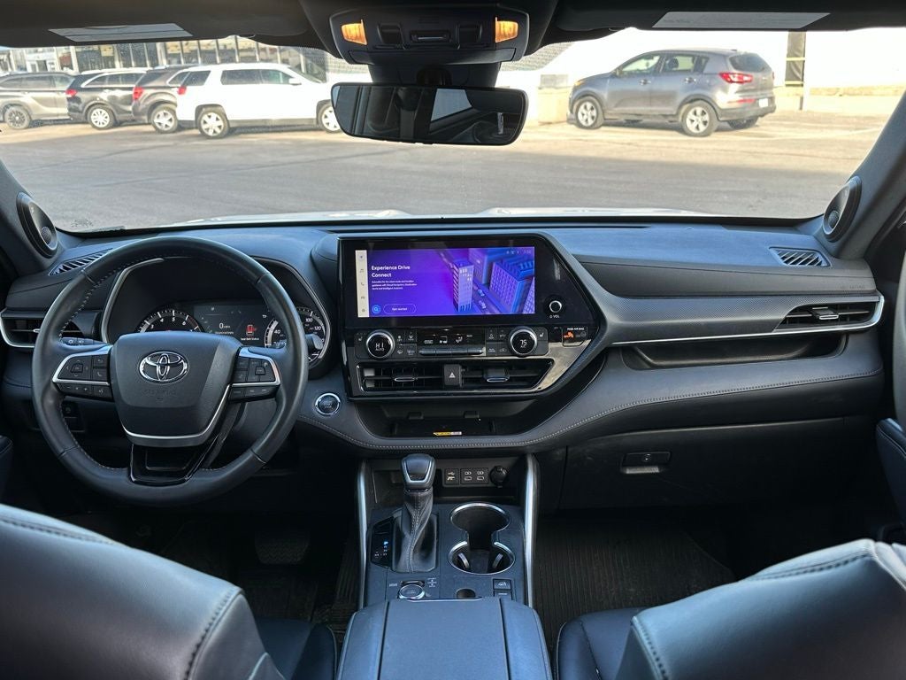 2023 Toyota Highlander XSE