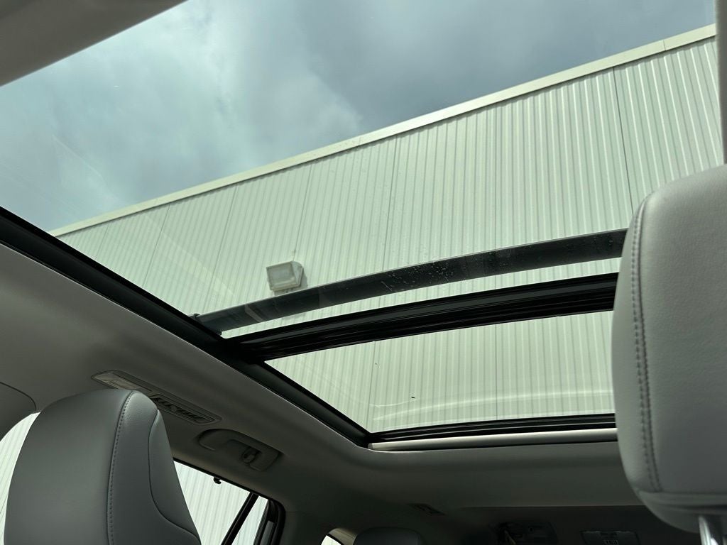 2024 Toyota Highlander Platinum