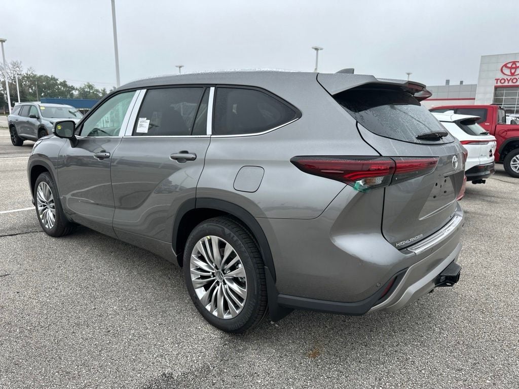 2026 Toyota Highlander Platinum