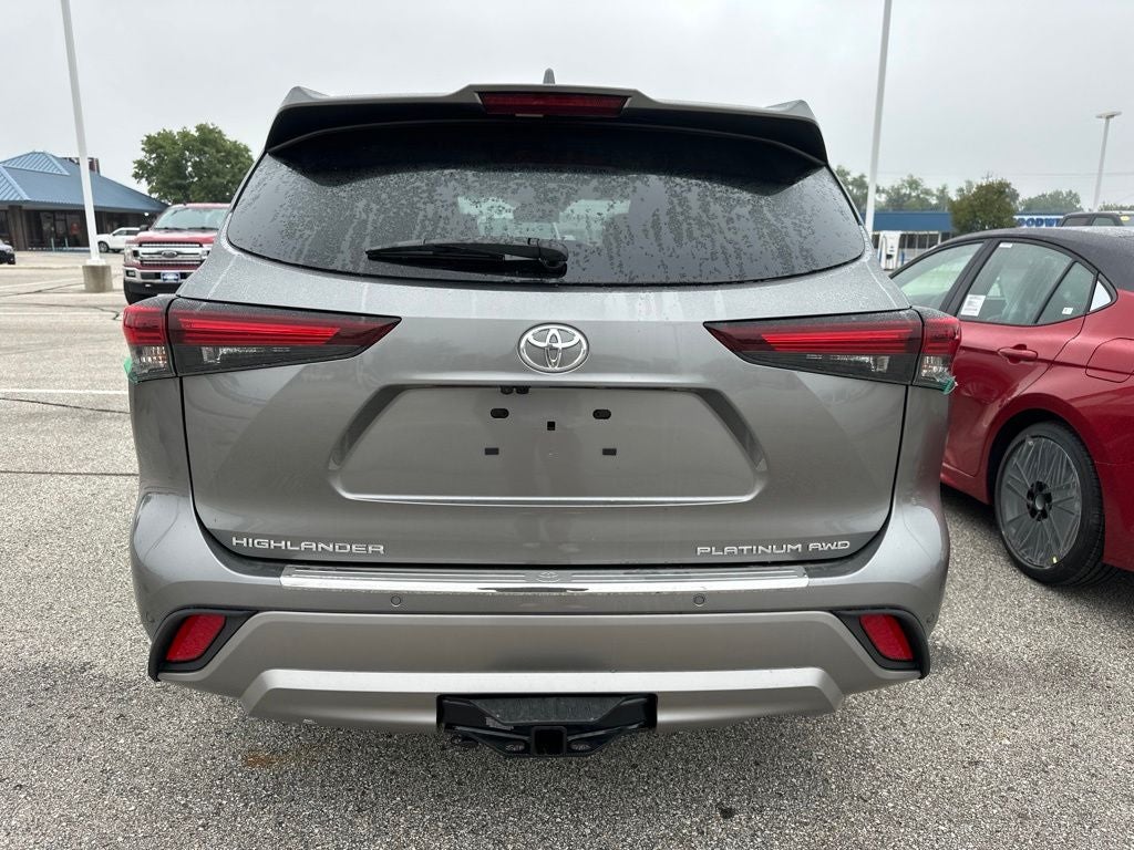 2026 Toyota Highlander Platinum