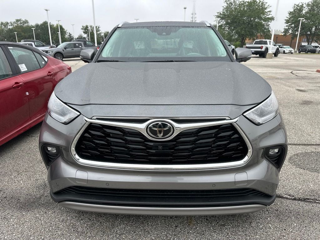 2026 Toyota Highlander Platinum