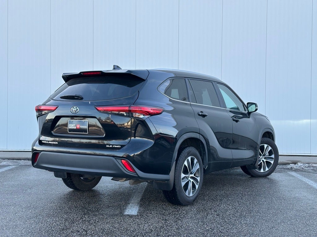 2023 Toyota Highlander XLE